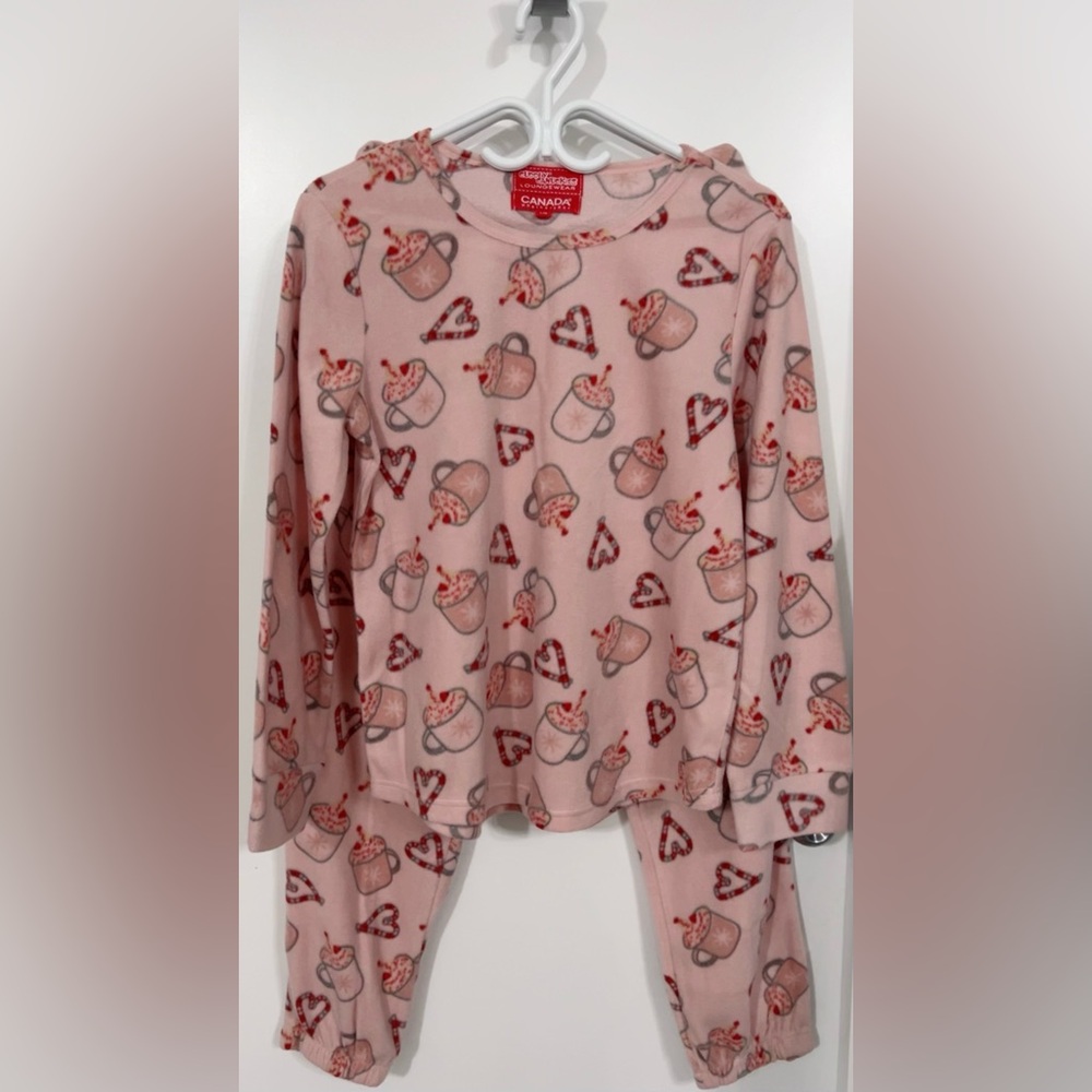 NWOT Women’s Pink Fleece Pajama Set